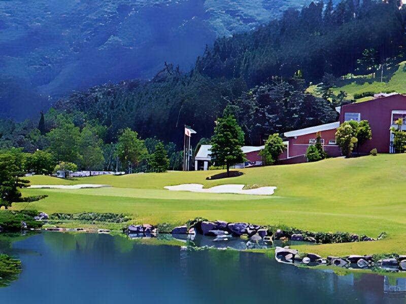 Ace Golf Course