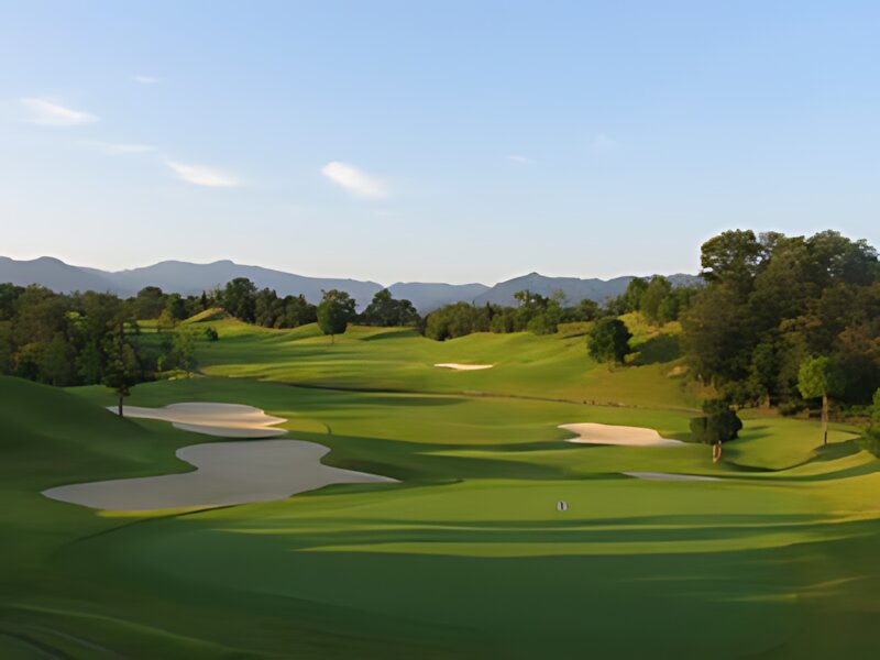 Ayu Taki Country Club