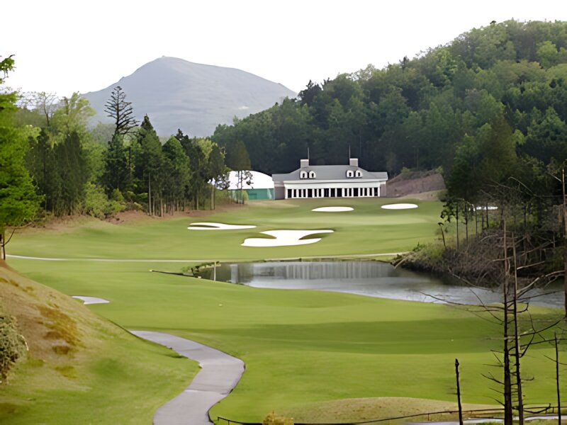 Buna Mine Golf Club