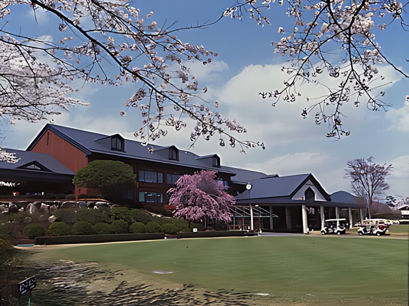 Crown Country Club