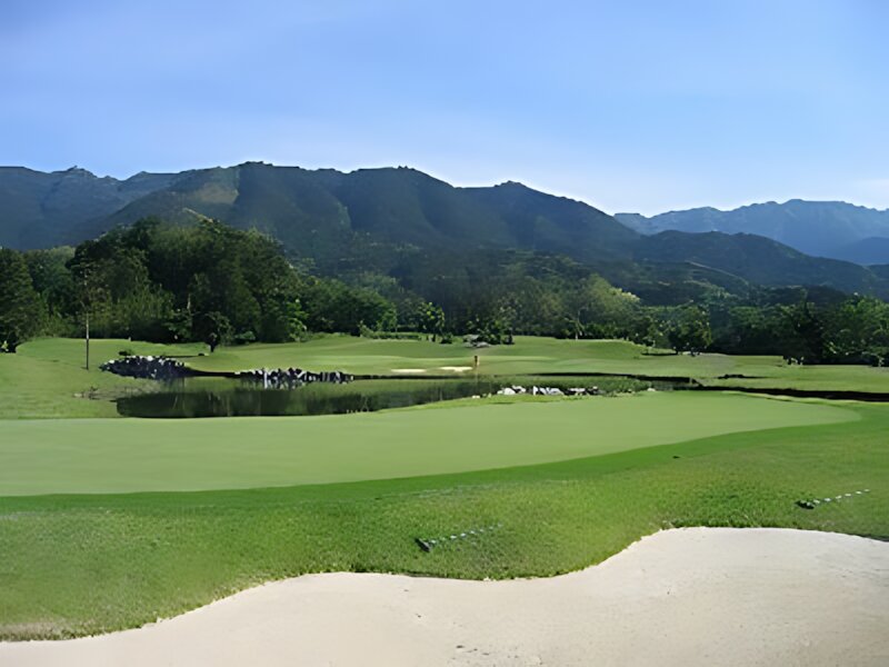 Fukuoka Raizan Golf Club