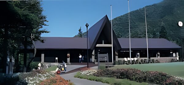 Gold Echigo-Yuzawa Country Club