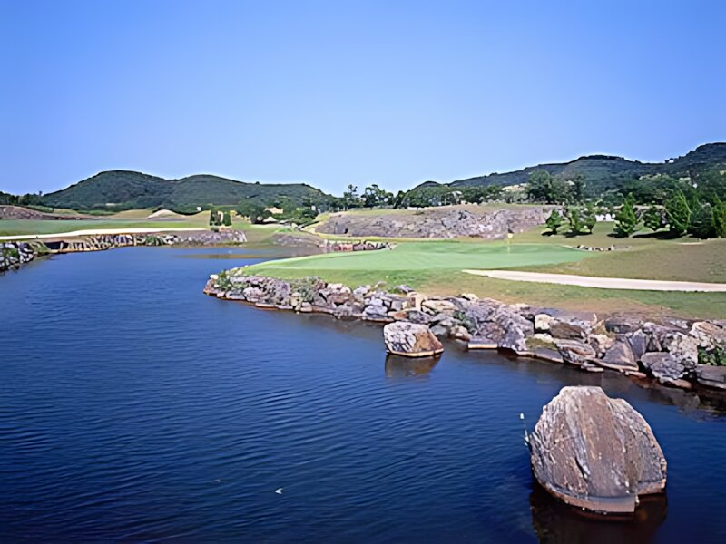 Golden Lakes Country Club