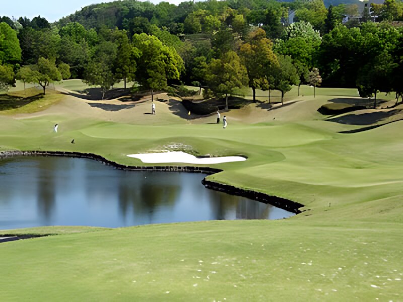 Green Hill Seki Golf Club
