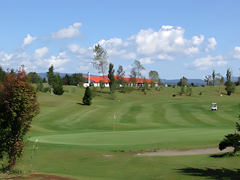 Green Scole Country Club