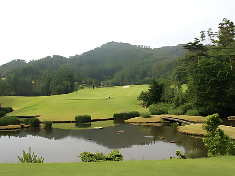 Hakuryu Lake Country Club