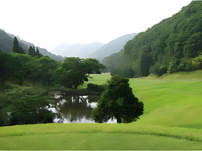 Himeji Shosha Heartful Golf Club