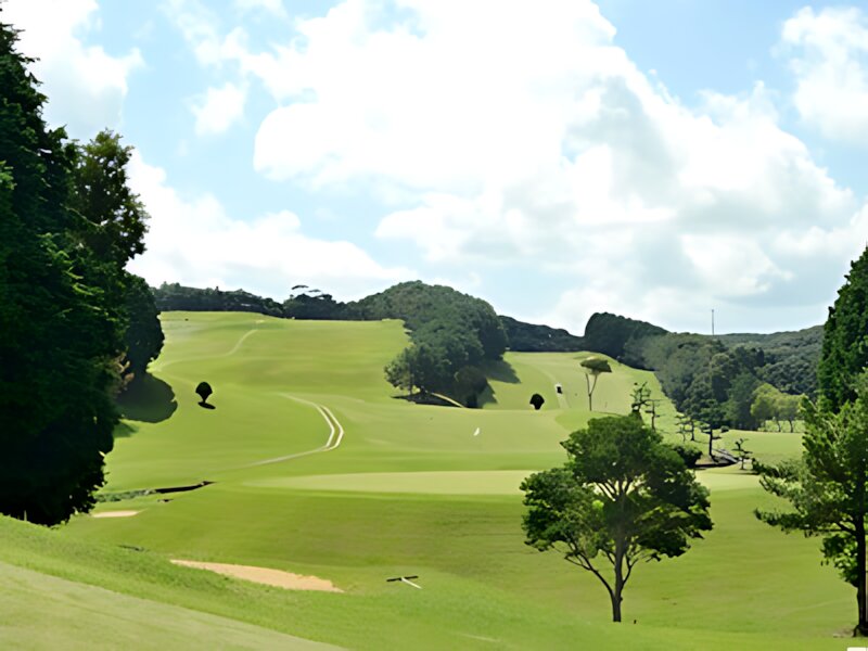 Iki Country Club