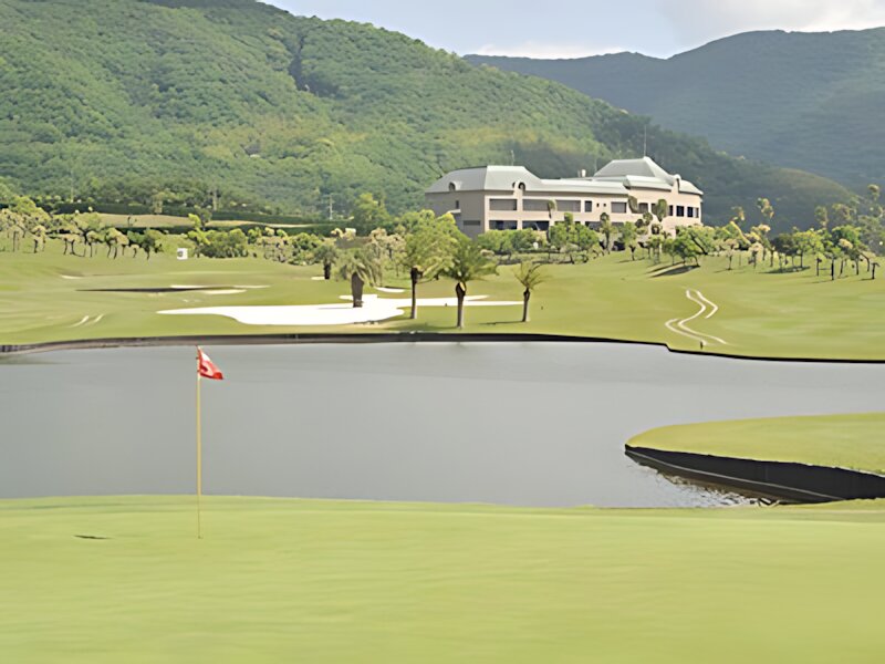 J Classic Golf Club