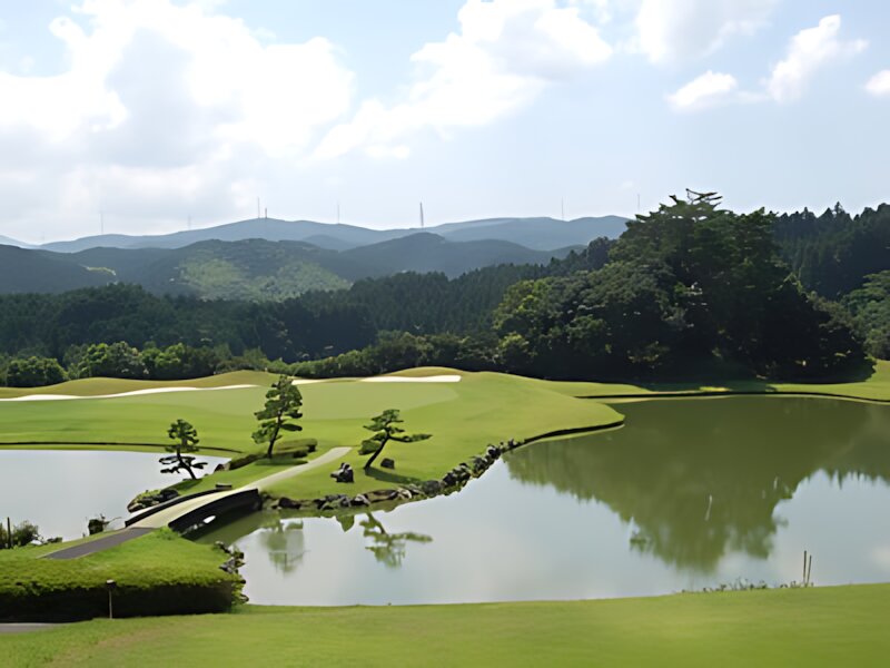 JR Uchino Country Club