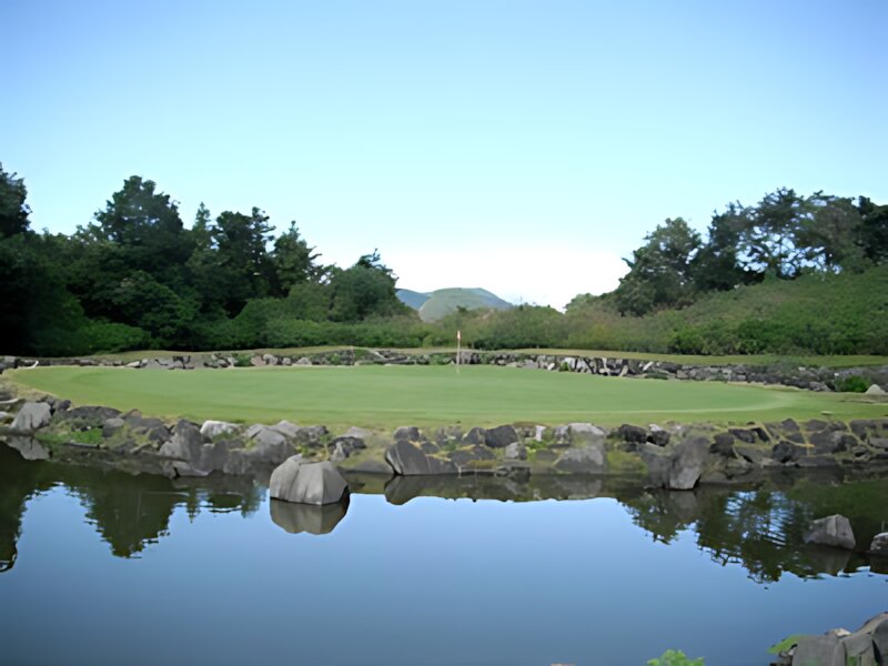 Mission Hills Country Club