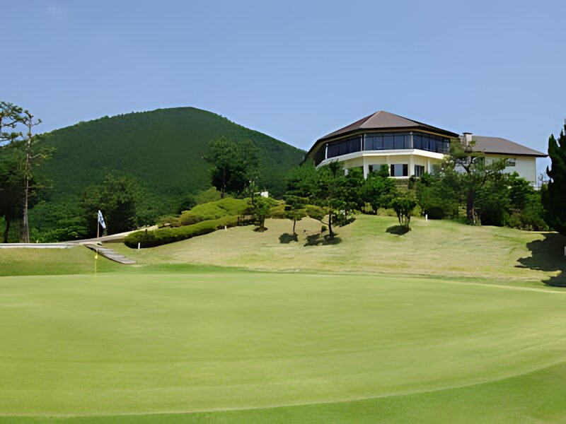 Nihon Diamond Golf Club