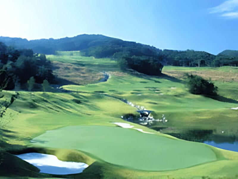 Oakmont Golf Club