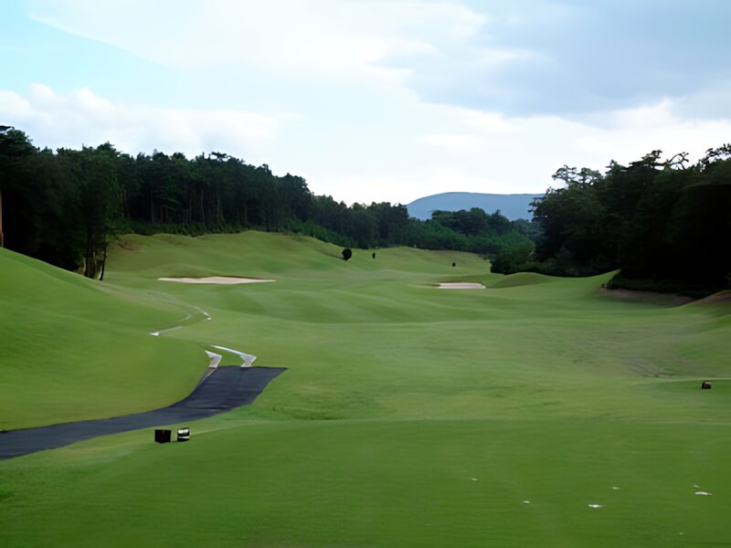 Oyama Camellia Country Club