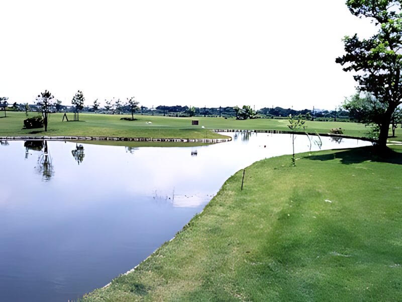 Sayama Riverside Golf Course