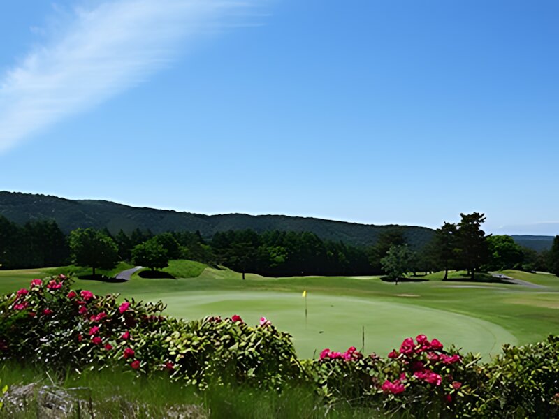 Sunny Country Club