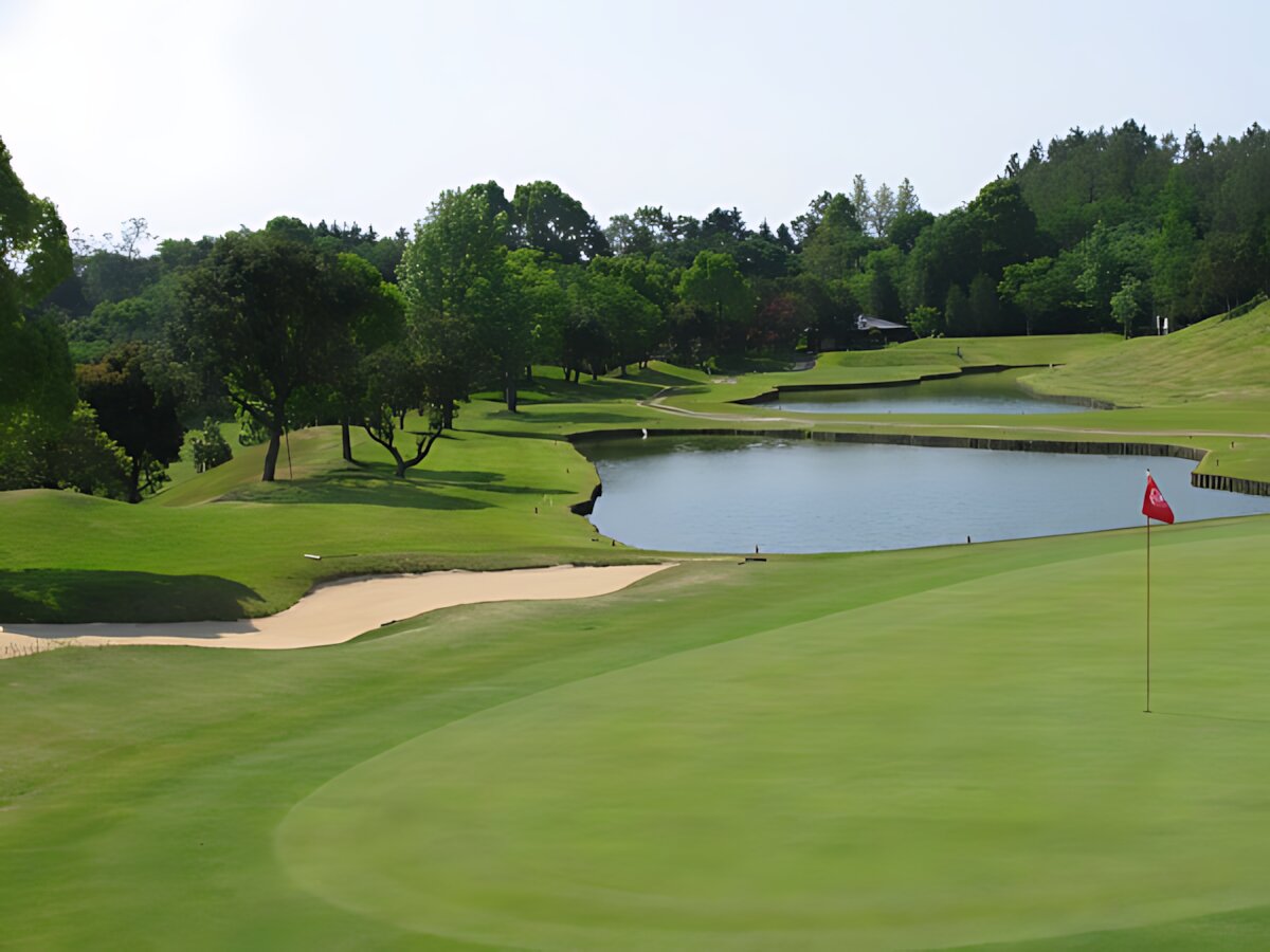 Takinomiya Country Club
