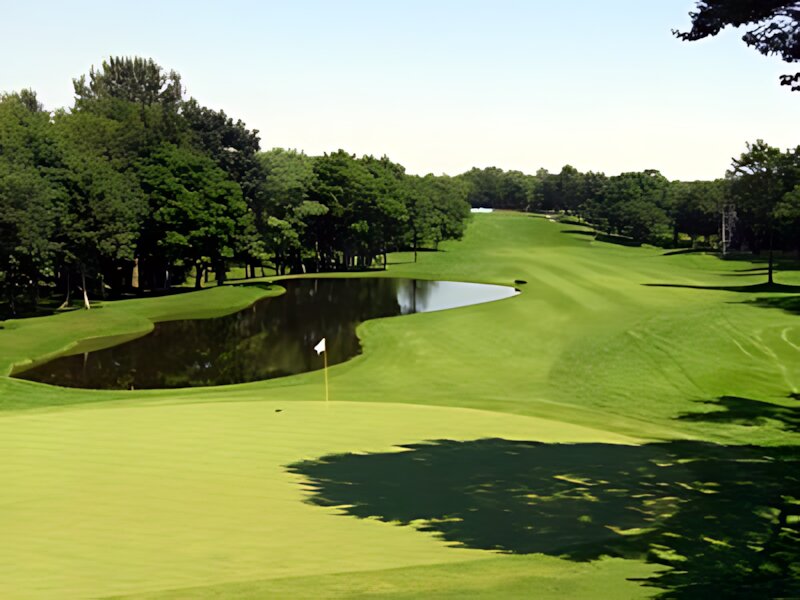 Tomakomai Golf Resort 72 Emina Golf Club