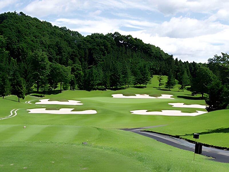Tomioka Golf Club