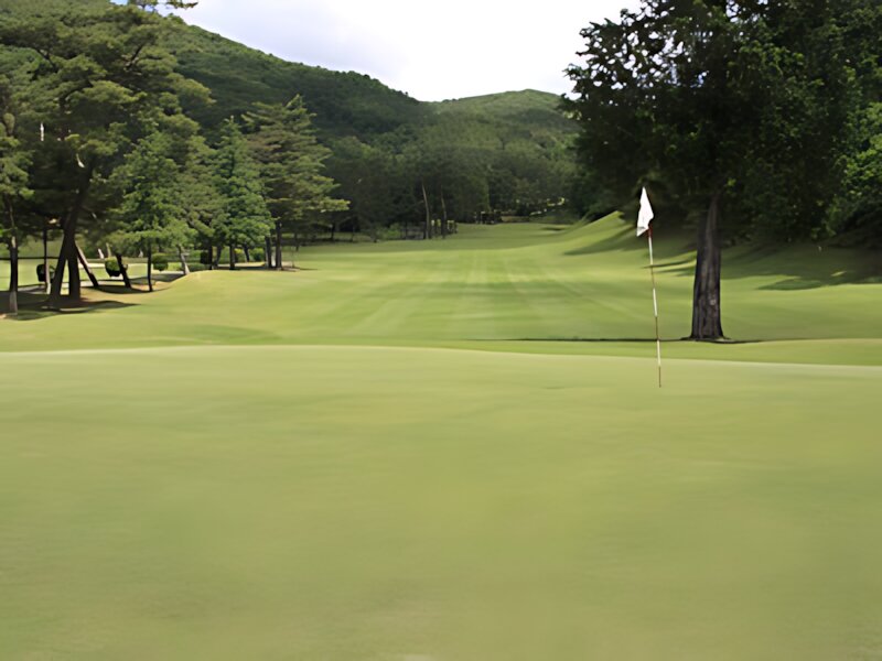 Yachiyo Country Club