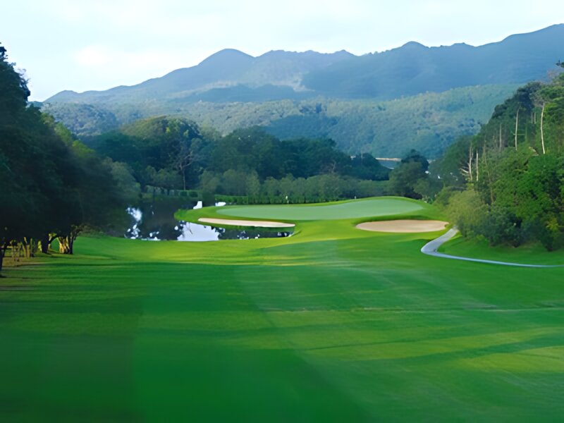 Yamaguchi Rainbow Hills Toyotako Golf Club