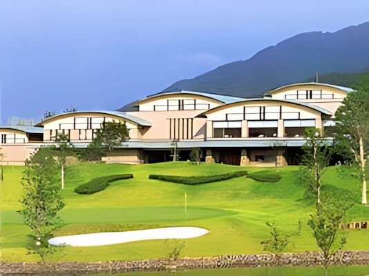 Zuien Country Club Canyon Ueno Course