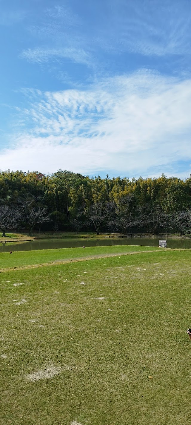 愛知カンツリー倶楽部 - Photo 4