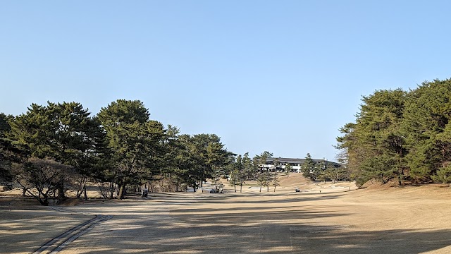 愛知カンツリー倶楽部 - Photo 5
