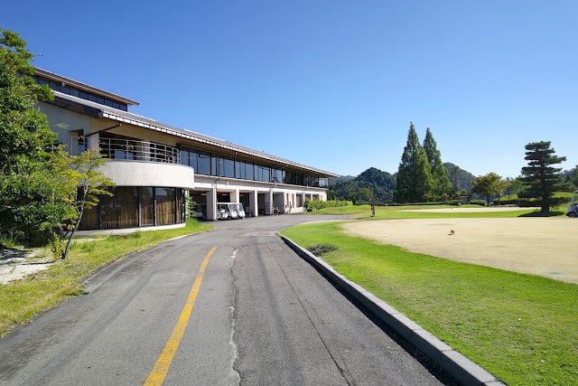 明智ゴルフ倶楽部　かしおゴルフ場 - Photo 3