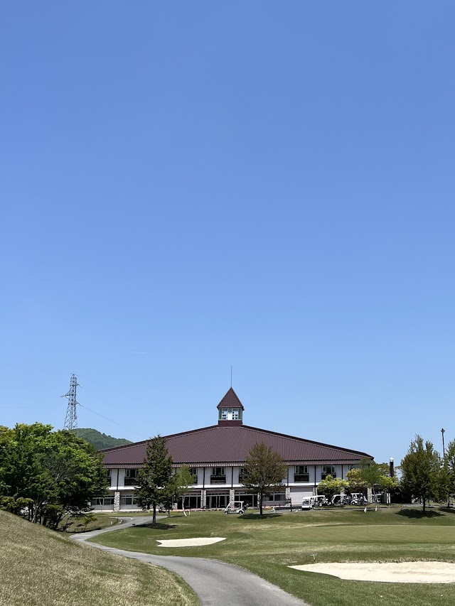 明智ゴルフ倶楽部　荘川ゴルフ場 - Photo 2