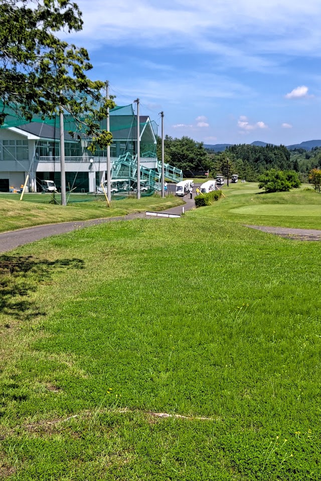 秋田森岳温泉３６ゴルフ場 - Photo 5