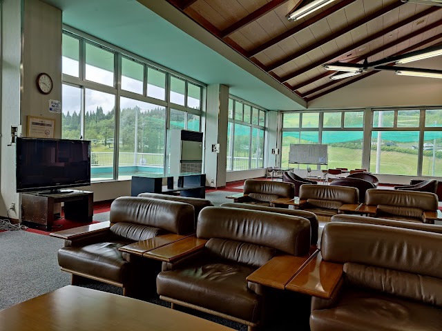 秋田森岳温泉３６ゴルフ場 - Photo 6
