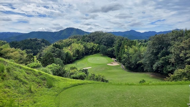 青山台ゴルフ倶楽部 - Photo 2