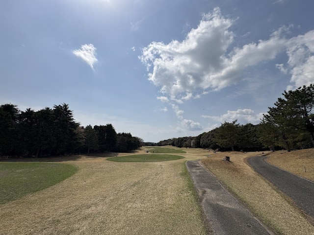 厚狭ゴルフ倶楽部 - Photo 2