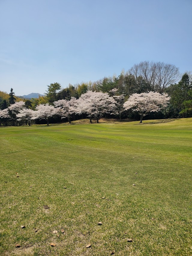 播州東洋ゴルフ倶楽部 - Photo 4