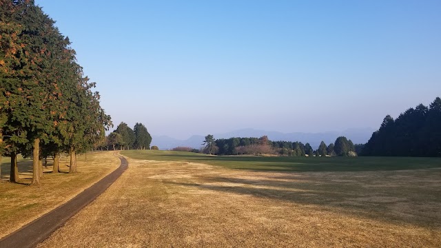 別府ゴルフ倶楽部 - Photo 1