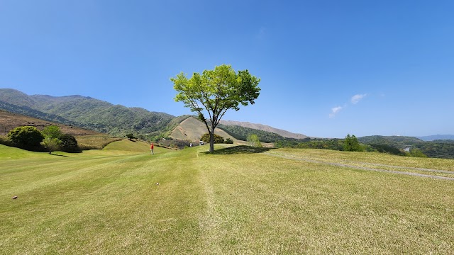 別府扇山ゴルフ倶楽部 - Photo 3