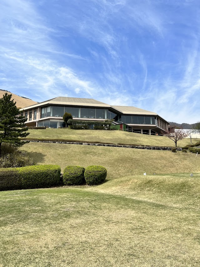 別府扇山ゴルフ倶楽部 - Photo 8