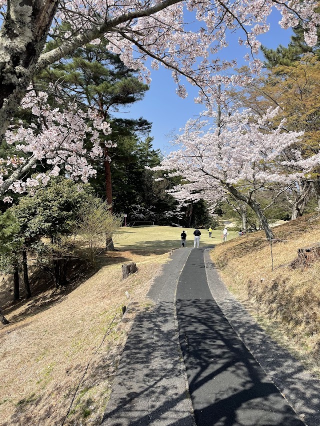 琵琶湖カントリー倶楽部 - Photo 2