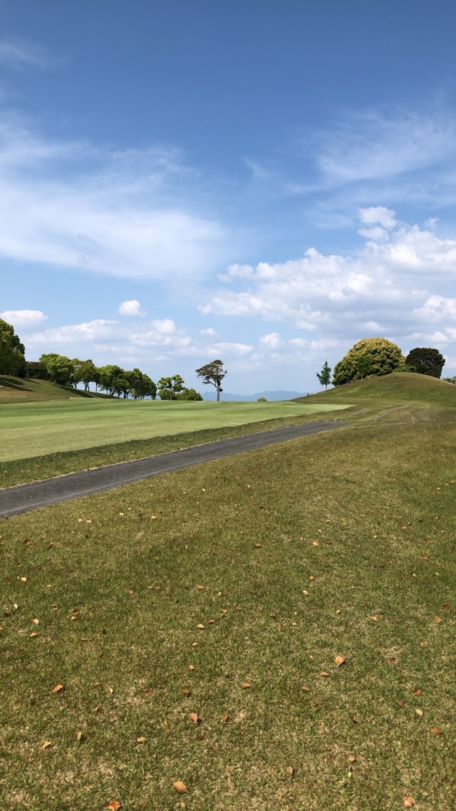 筑紫ヶ丘ゴルフクラブ - Photo 3