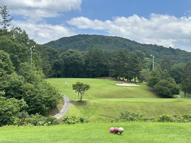 中部国際ゴルフクラブ - Photo 3