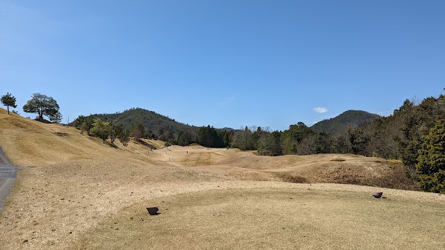 クラウンヒルズ京都ゴルフ倶楽部 - Photo 5