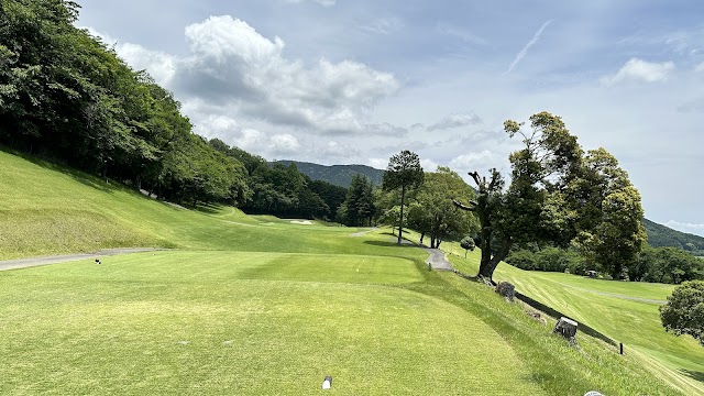 大秦野カントリークラブ - Photo 2