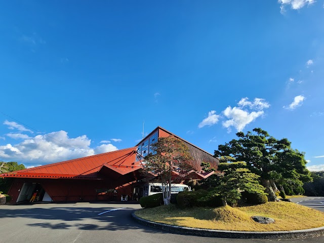 愛媛ゴルフ倶楽部 - Photo 1