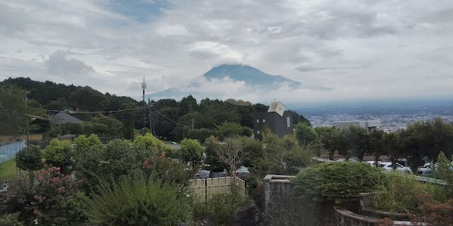 富士宮ゴルフクラブ - Photo 2