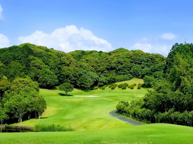 福岡レイクサイドカントリークラブ - Photo 3