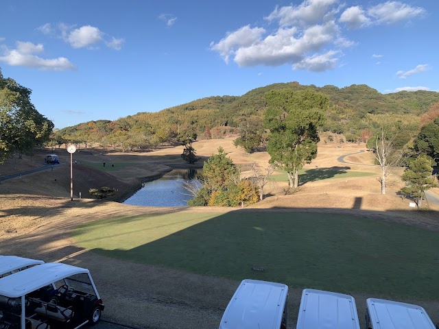 福岡サンレイクゴルフ倶楽部 - Photo 5