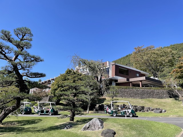 岐阜カンツリー倶楽部 - Photo 1