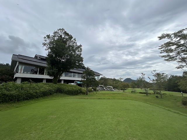 ぎふ美濃ゴルフ倶楽部 - Photo 7