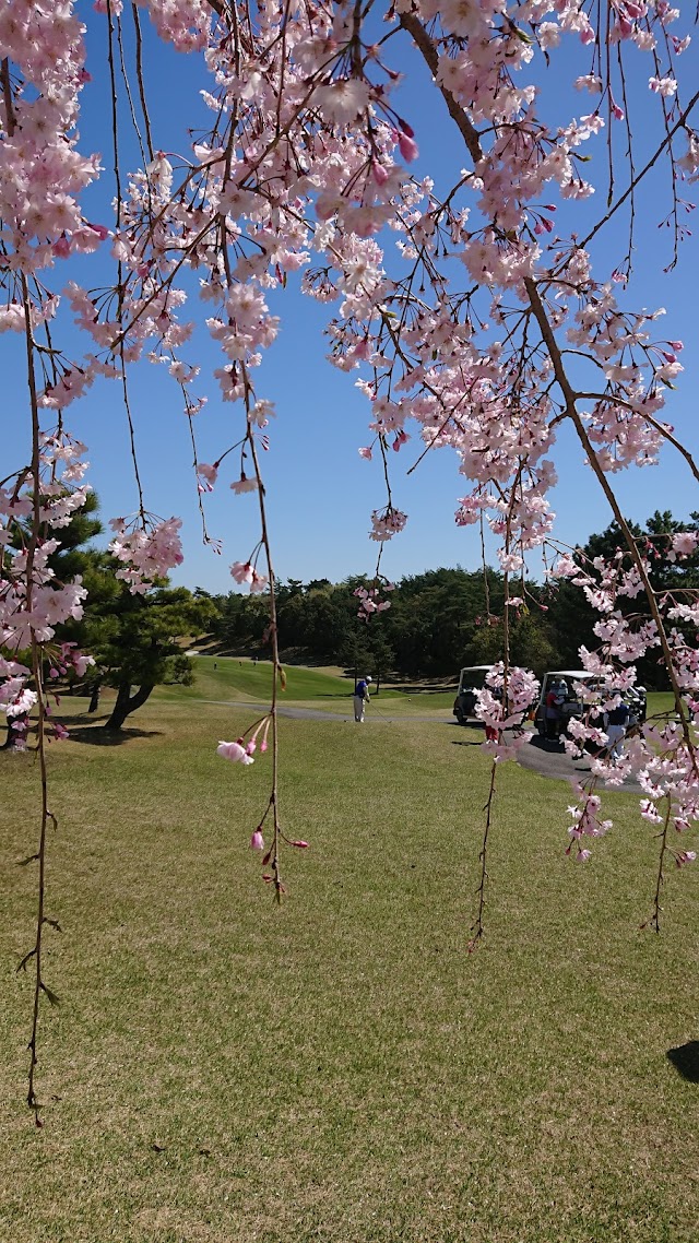 岐阜関カントリー倶楽部 - Photo 2